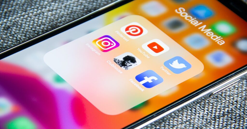 L’envers des réseaux sociaux