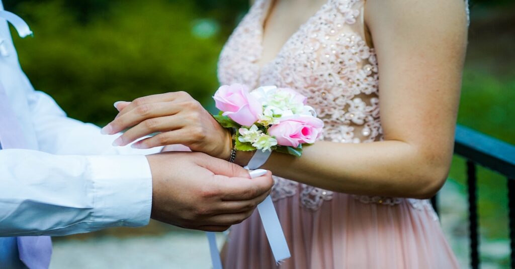 Un bouquet de roses est-il moins beau qu’une rose solitaire?