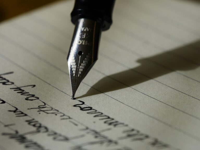 De la douleur à l’espoir : L’écriture comme force de transformation